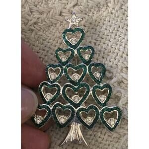 Vintage Christmas Silver-Tone Heart Christmas Tree Brooch Pin Rhinestones.